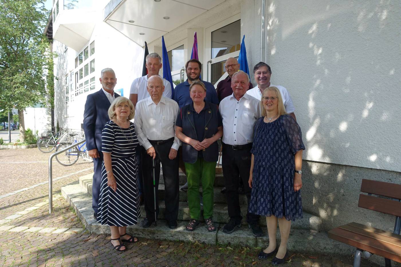 Von li. oben nach re. unten: Josef Plenk, Uwe Letzner, Thomas Gebauer, Dr. Peter Heisel, Peter Wolff, Maria Kratzsch, Peter Heiler, Susanna Tausendfreund (1. Bürgermeisterin), Otto Horak, Barbara Kammerer-Fischer. Nicht auf dem Bild Johannes Burges